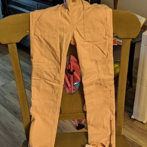 Size 5/6 girls pink Abercrombie Cargo Pants